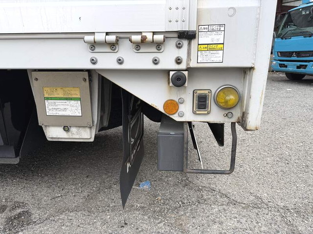 日野プロフィアアルミウイング大型（10t）[写真25]