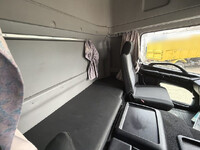 日野プロフィアアルミウイング大型（10t）[写真38]