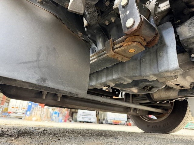 日野デュトロ冷凍車（冷蔵車）小型（2t・3t）[写真22]