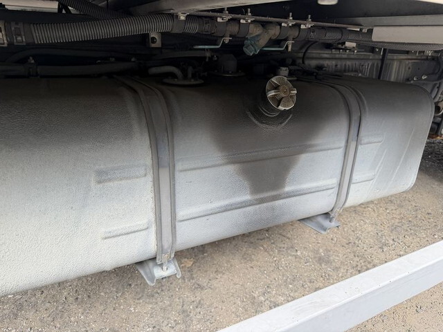 日野デュトロ冷凍車（冷蔵車）小型（2t・3t）[写真30]