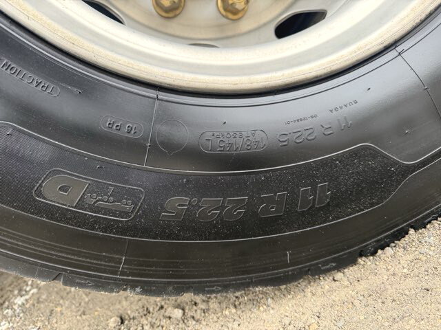 三菱ふそうスーパーグレートトレーラーヘッド（トラクターヘッド）大型（10t）[写真18]