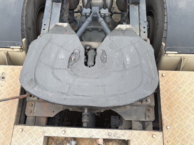 三菱ふそうスーパーグレートトレーラーヘッド（トラクターヘッド）大型（10t）[写真27]