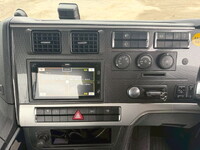 三菱ふそうスーパーグレートトレーラーヘッド（トラクターヘッド）大型（10t）[写真34]