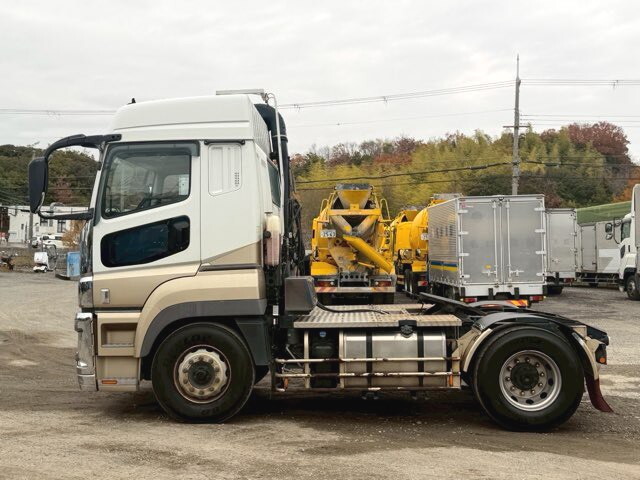 三菱ふそうスーパーグレートトレーラーヘッド（トラクターヘッド）大型（10t）[写真05]