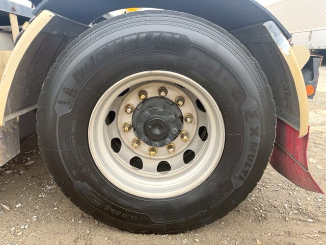 三菱ふそうスーパーグレートトレーラーヘッド（トラクターヘッド）大型（10t）[写真08]