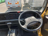 トヨタコースター園児バス[写真08]