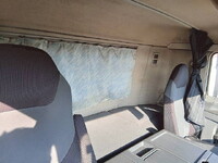 三菱ふそうスーパーグレートタンク車（タンクローリー）大型（10t）[写真17]