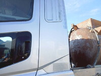 三菱ふそうスーパーグレートタンク車（タンクローリー）大型（10t）[写真40]