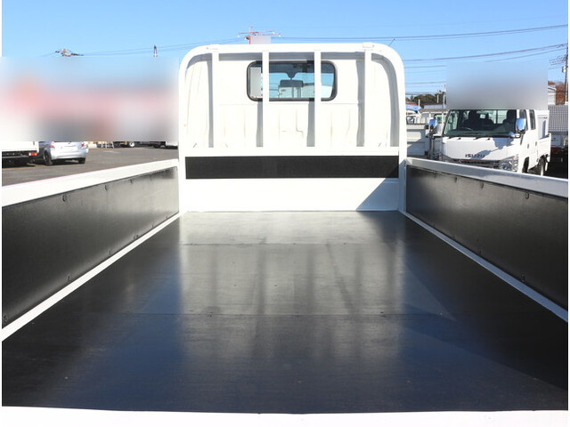 日野デュトロ平ボディ小型（2t・3t）[写真10]