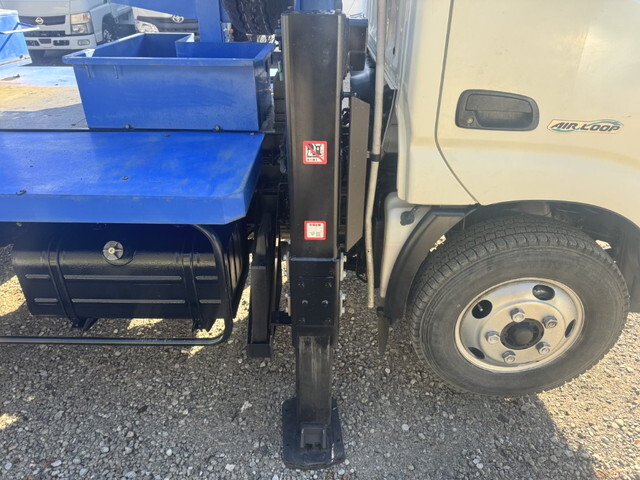 日野デュトロ高所作業車小型（2t・3t）[写真20]