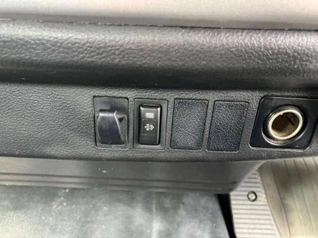 日野レンジャー深ダンプ（土砂禁ダンプ）中型（4t）[写真15]