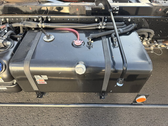 いすゞエルフセーフティローダー小型（2t・3t）[写真21]