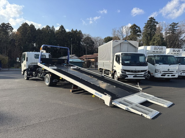 いすゞエルフセーフティローダー小型（2t・3t）[写真03]