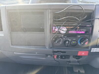 いすゞエルフセーフティローダー小型（2t・3t）[写真31]