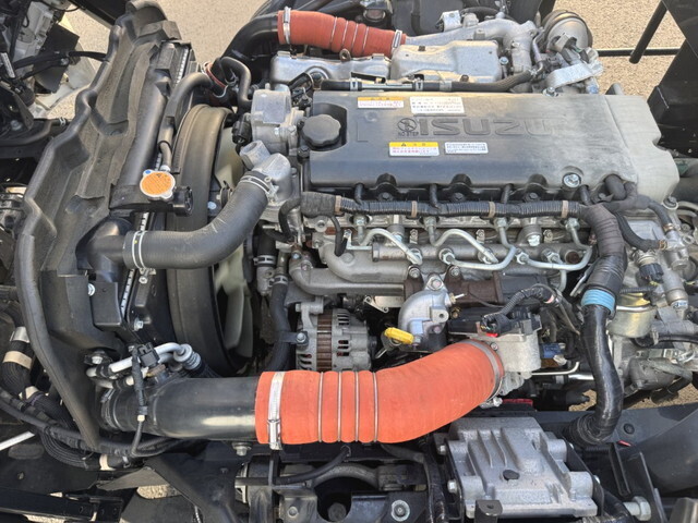 いすゞエルフセーフティローダー小型（2t・3t）[写真34]