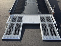 いすゞエルフセーフティローダー小型（2t・3t）[写真10]