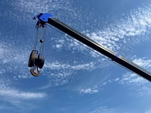 いすゞエルフダンプ・クレーン付小型（2t・3t）[写真15]