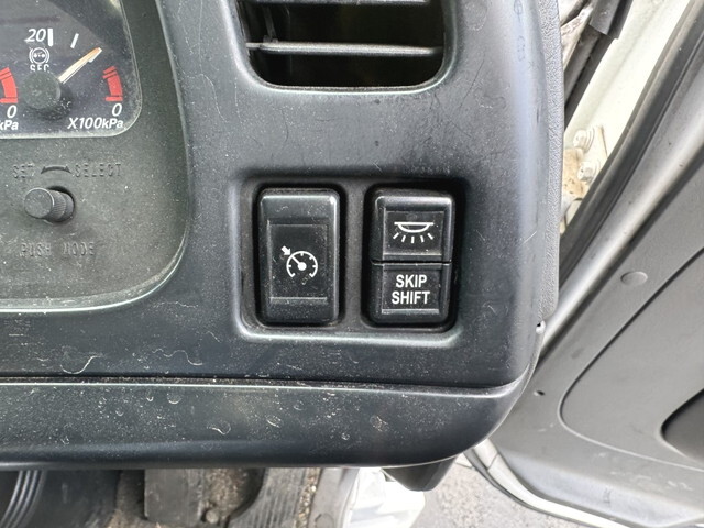 いすゞギガ冷凍車（冷蔵車）大型（10t）[写真20]