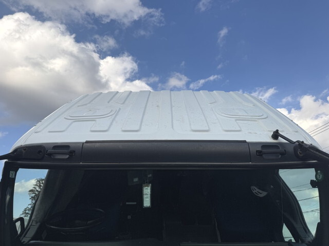 いすゞギガ冷凍車（冷蔵車）大型（10t）[写真36]