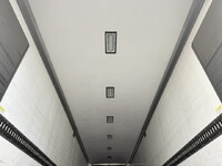 いすゞギガ冷凍車（冷蔵車）大型（10t）[写真09]