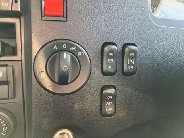 三菱ふそうファイター平ボディ中型（4t）[写真13]