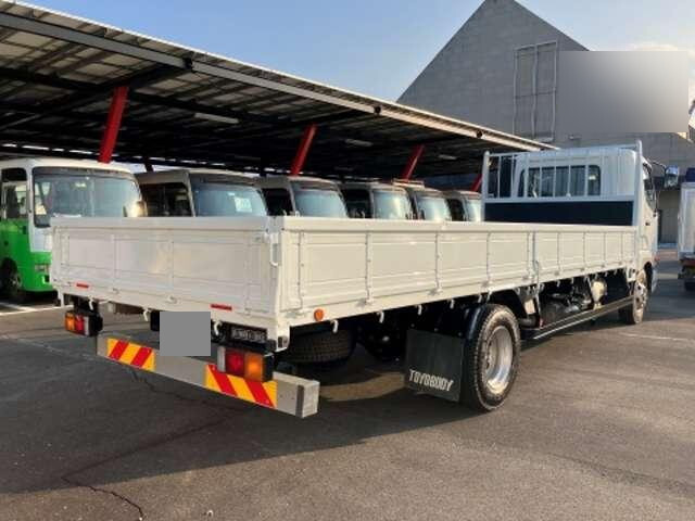 三菱ふそうファイター平ボディ中型（4t）[写真02]