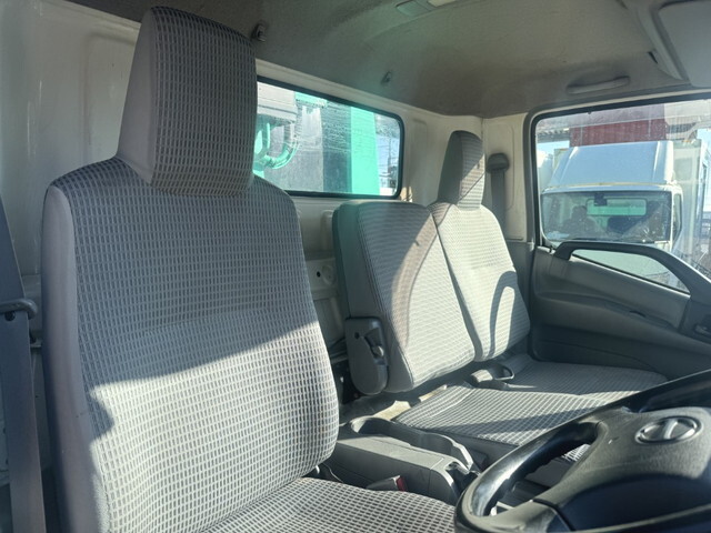 日野デュトロパッカー車（塵芥車）小型（2t・3t）[写真10]