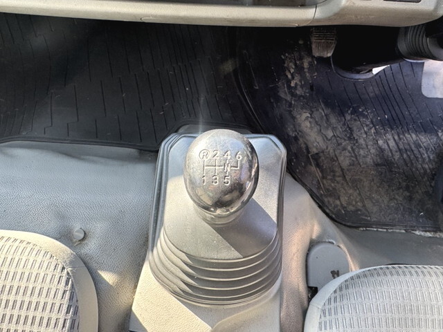 日野デュトロパッカー車（塵芥車）小型（2t・3t）[写真11]