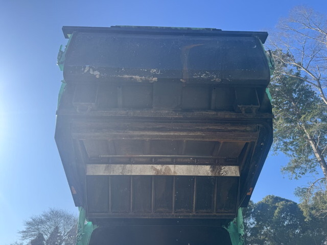 日野デュトロパッカー車（塵芥車）小型（2t・3t）[写真23]