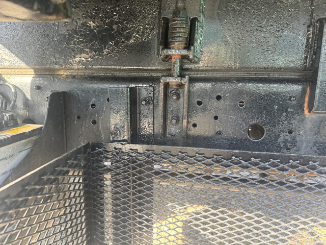 日野デュトロパッカー車（塵芥車）小型（2t・3t）[写真32]