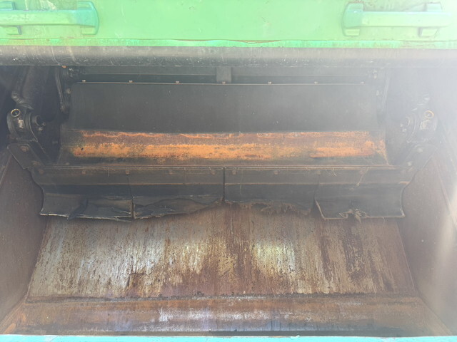 日野デュトロパッカー車（塵芥車）小型（2t・3t）[写真39]