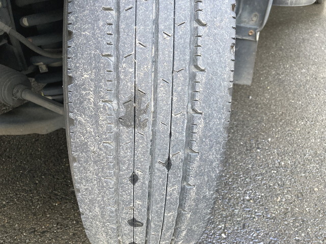 日野デュトロアルミバン小型（2t・3t）[写真12]