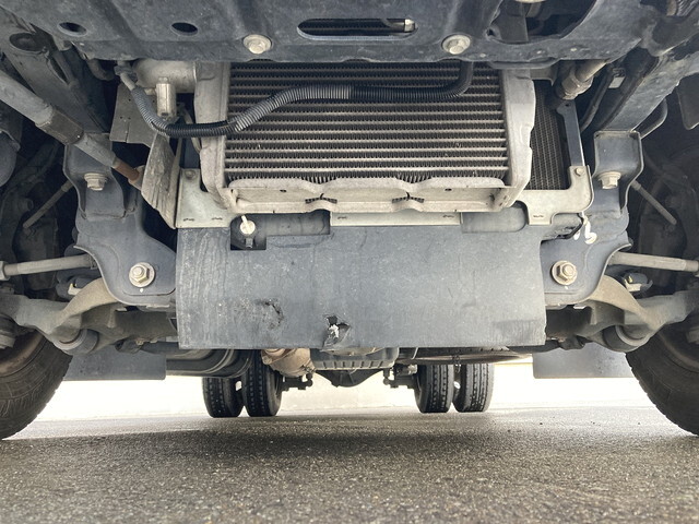 日野デュトロアルミバン小型（2t・3t）[写真08]