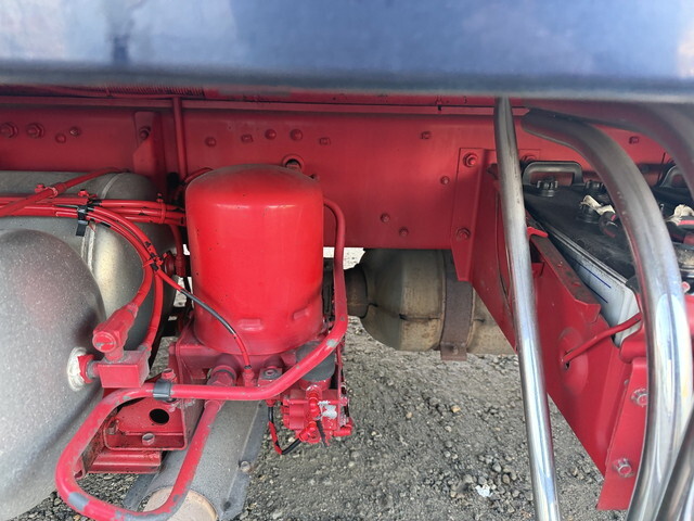 三菱ふそうスーパーグレートアルミウイング大型（10t）[写真15]