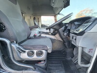 三菱ふそうスーパーグレートアルミウイング大型（10t）[写真27]