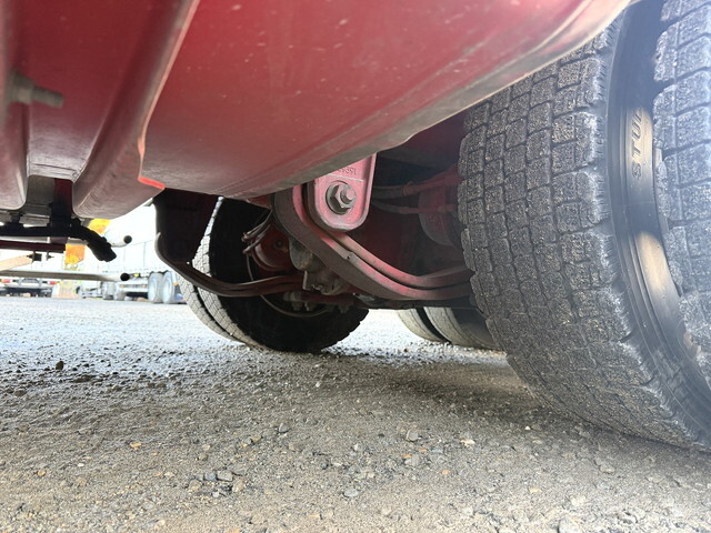 三菱ふそうスーパーグレートアルミウイング大型（10t）[写真31]