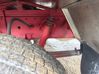 三菱ふそうスーパーグレートアルミウイング大型（10t）[写真36]