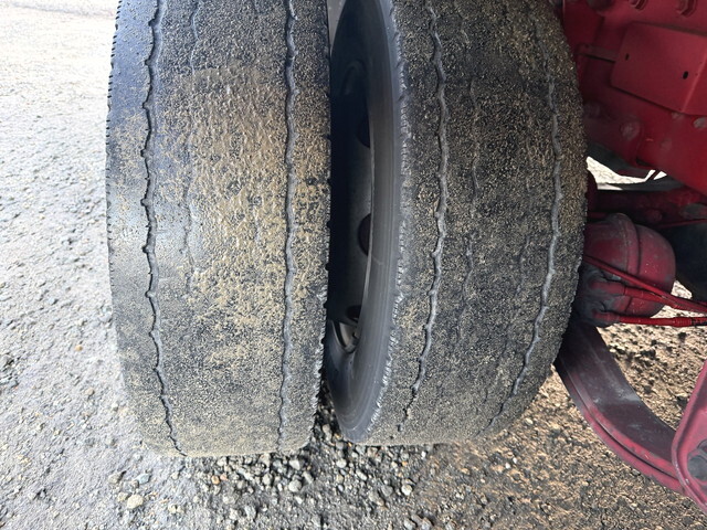 三菱ふそうスーパーグレートアルミウイング大型（10t）[写真38]