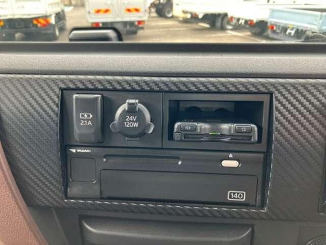 日野レンジャークレーン4段増トン（6t・8t）[写真17]