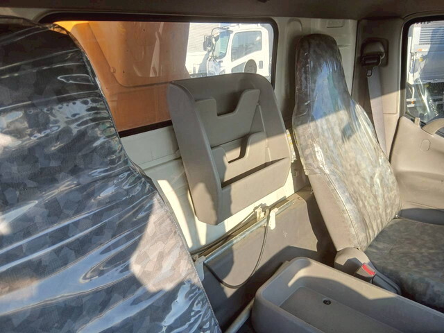 日野デュトロ高所作業車小型（2t・3t）[写真30]