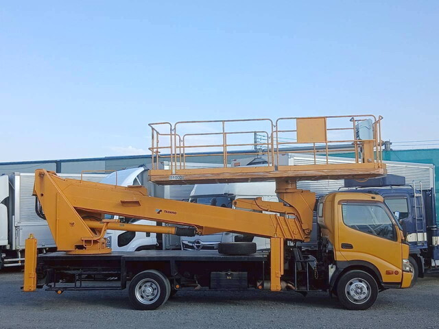 日野デュトロ高所作業車小型（2t・3t）[写真07]