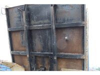 いすゞフォワードダンプ中型（4t）[写真14]