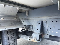 いすゞエルフパネルバン小型（2t・3t）[写真22]