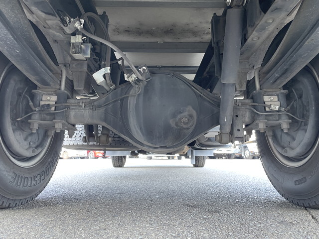 いすゞエルフパネルバン小型（2t・3t）[写真25]