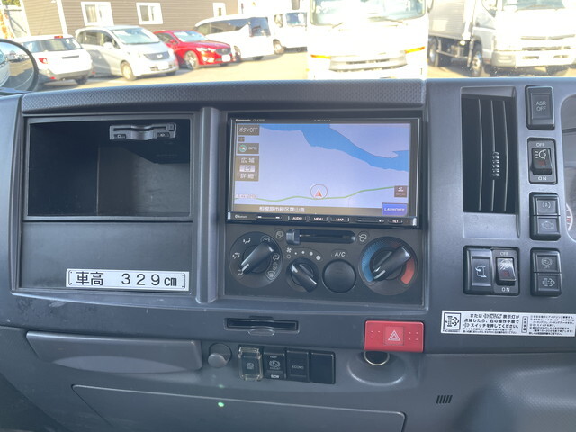 いすゞエルフパネルバン小型（2t・3t）[写真36]