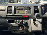 トヨタハイエース冷凍車（冷蔵車）小型（2t・3t）[写真10]