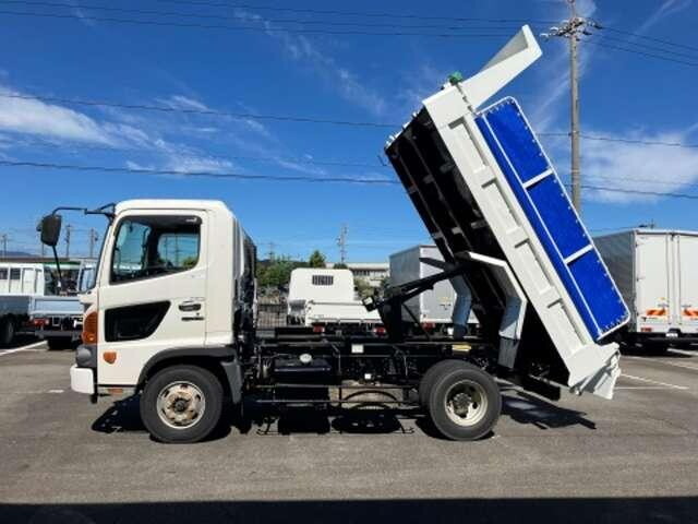 日野レンジャーダンプ中型（4t）[写真04]