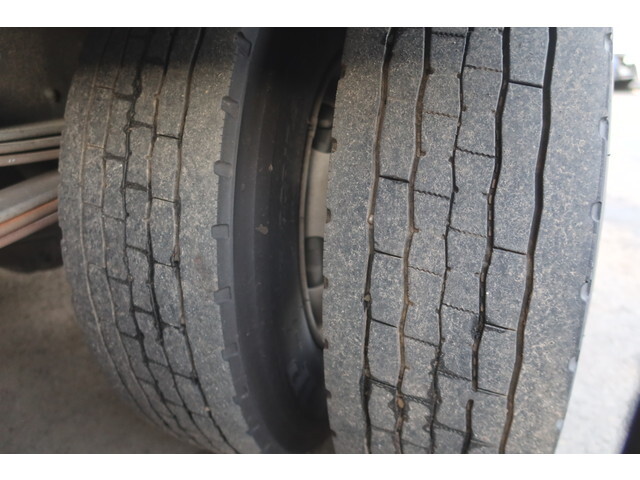 いすゞエルフパッカー車（塵芥車）小型（2t・3t）[写真13]