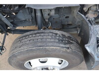 いすゞエルフパッカー車（塵芥車）小型（2t・3t）[写真26]