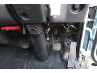 いすゞエルフパッカー車（塵芥車）小型（2t・3t）[写真28]